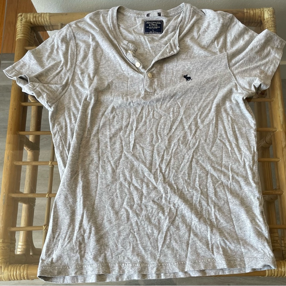 Large Abercrombie & Fitch T-Shirt